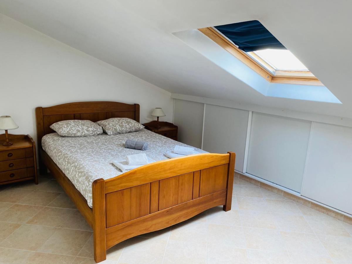 Swordfish Beach Apartment Peniche Extérieur photo