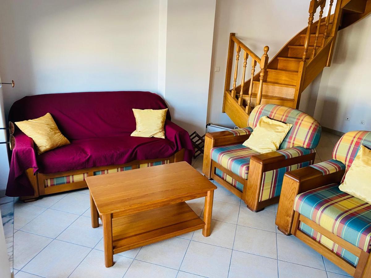 Swordfish Beach Apartment Peniche Extérieur photo