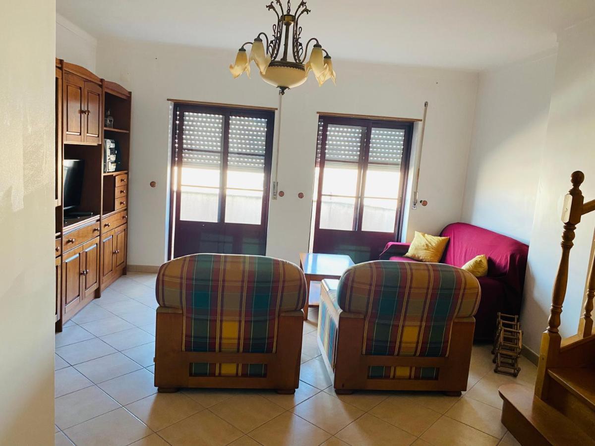Swordfish Beach Apartment Peniche Extérieur photo