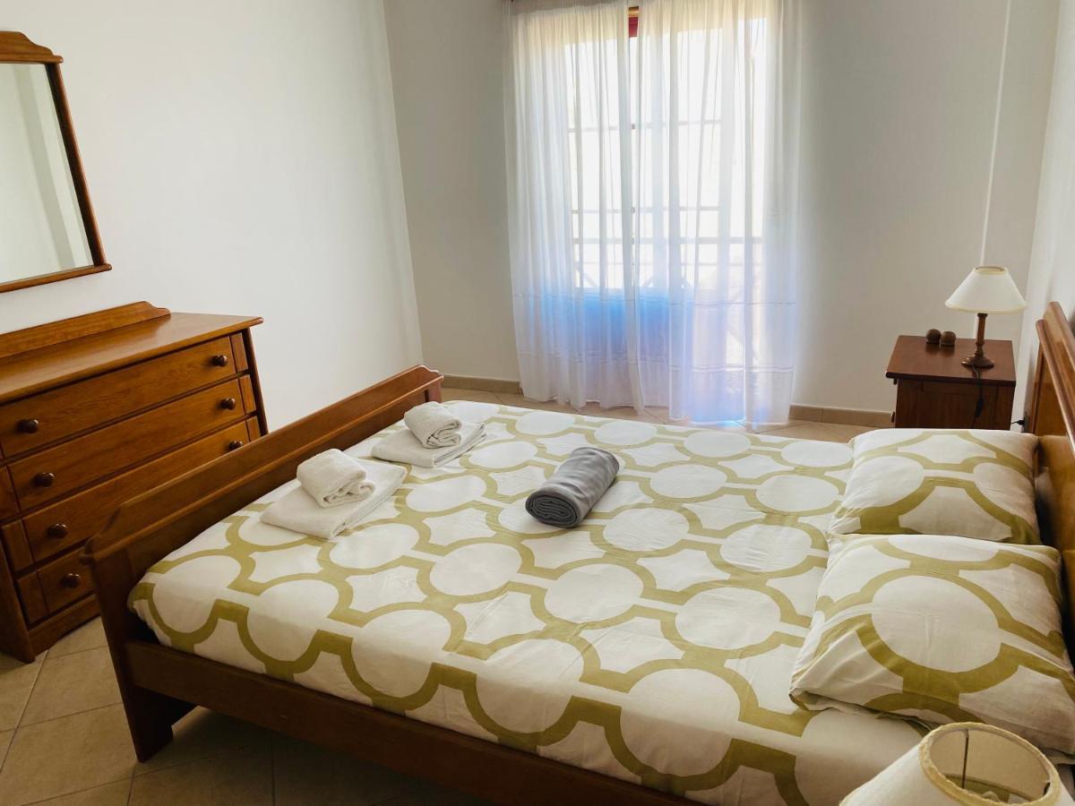 Swordfish Beach Apartment Peniche Extérieur photo