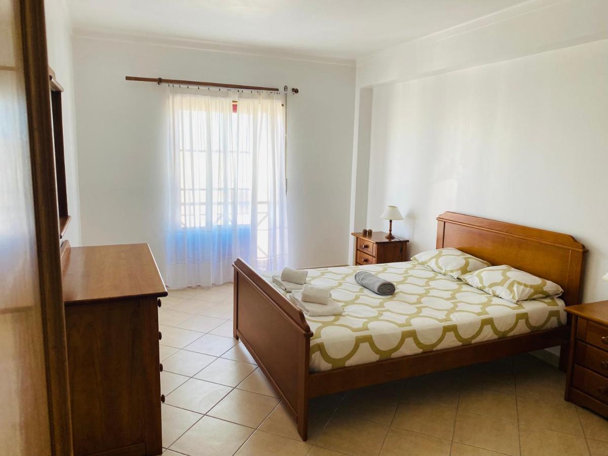 Swordfish Beach Apartment Peniche Extérieur photo