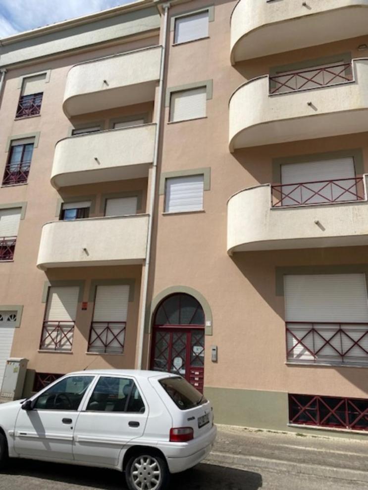 Swordfish Beach Apartment Peniche Extérieur photo